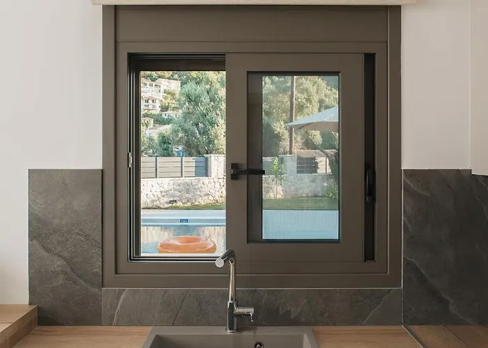 فيلة Ertha Retreat Homes *